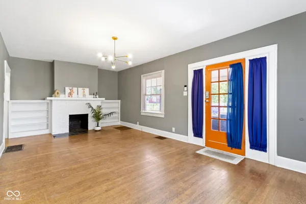 $399,999 | 3960 North Illinois Street, Indianapolis, IN 46208