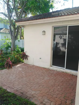 $3,200 | 7506 Northwest 3rd Court, Plantation, FL 33317
