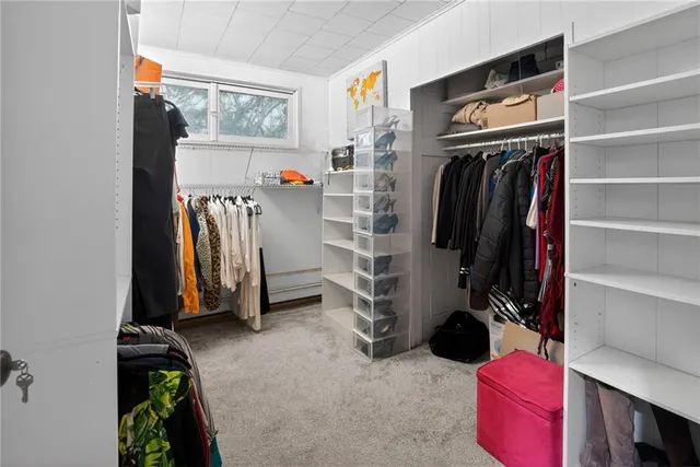 $279,900 | 290 Maple Drive, Greensburg, PA 15601