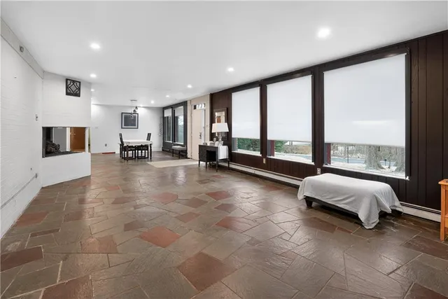 $279,900 | 290 Maple Drive, Greensburg, PA 15601