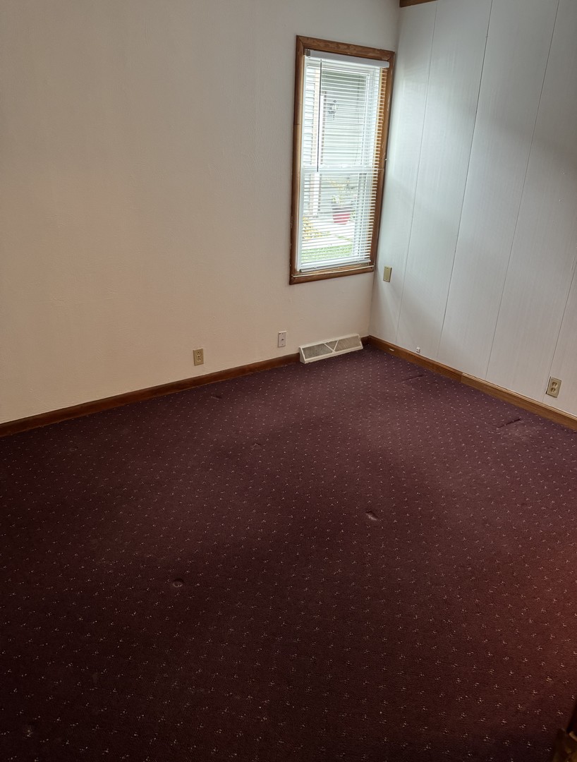 316 West Ave H Rochelle, IL 61068 - Photo 17 of 24 Gallery Image 17