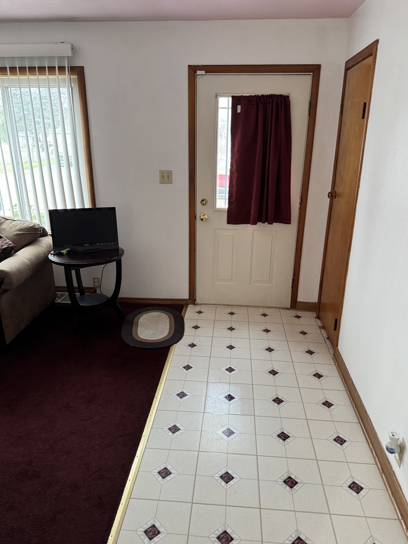316 West Ave H Rochelle, IL 61068 - Photo 10 of 24 Gallery Image 10