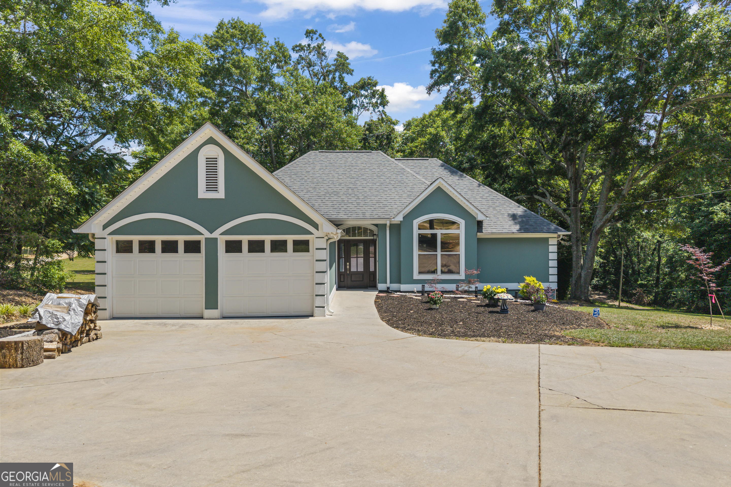 546 Old Beacon Light Road Hartwell, GA 30643 - Photo 7 of 59