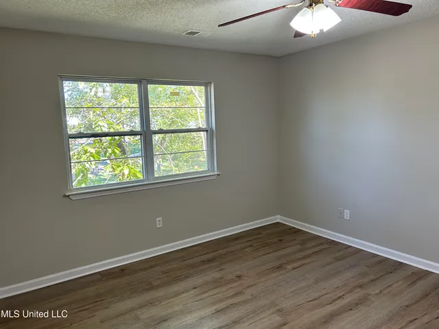 $1,095 | 6795 Blocker Street, Unit 16, Olive Branch, MS 38654