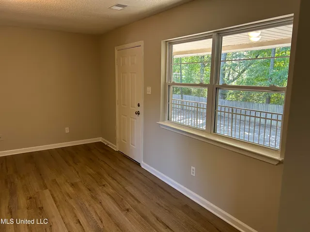 $1,095 | 6795 Blocker Street, Unit 16, Olive Branch, MS 38654