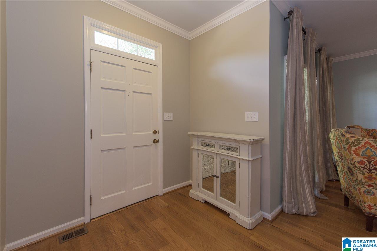 3341 Brookview Trace Birmingham, AL 35216 - Photo 4 of 32