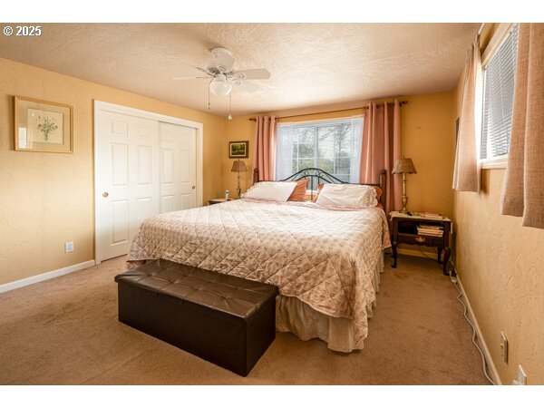 88196 Huston Road Veneta, OR 97487 - Photo 18 of 35 Bedroom, Primary