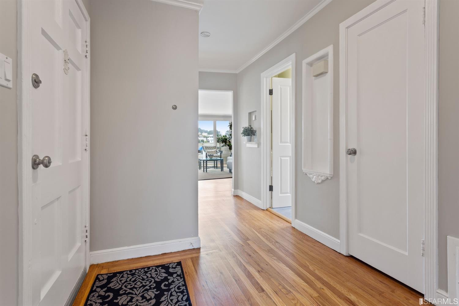 26 Eagle Street San Francisco, CA 94114 - Photo 24 of 56 a view of a room with wooden floor