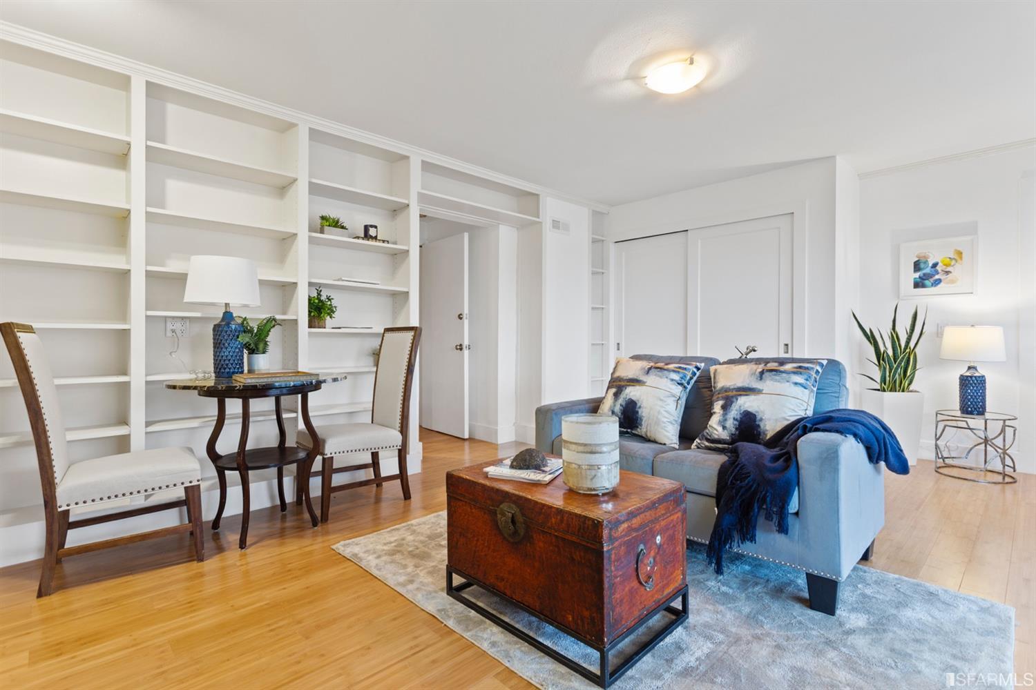 26 Eagle Street San Francisco, CA 94114 - Photo 34 of 56 a living room with furniture a rug and white walls