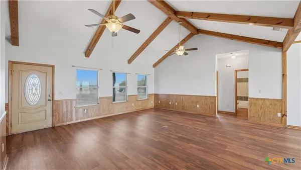 $549,900 | 4355 South E River Road, Martindale, TX 78655