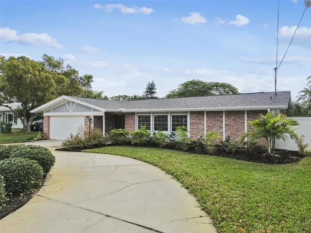 $1,095,000 | 3838 McKay Creek Drive, Largo, FL 33770