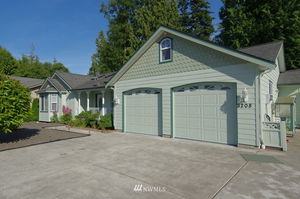 8208 Quinault Road Blaine, WA 98230 - Photo 1 of 25 Gallery Image 1
