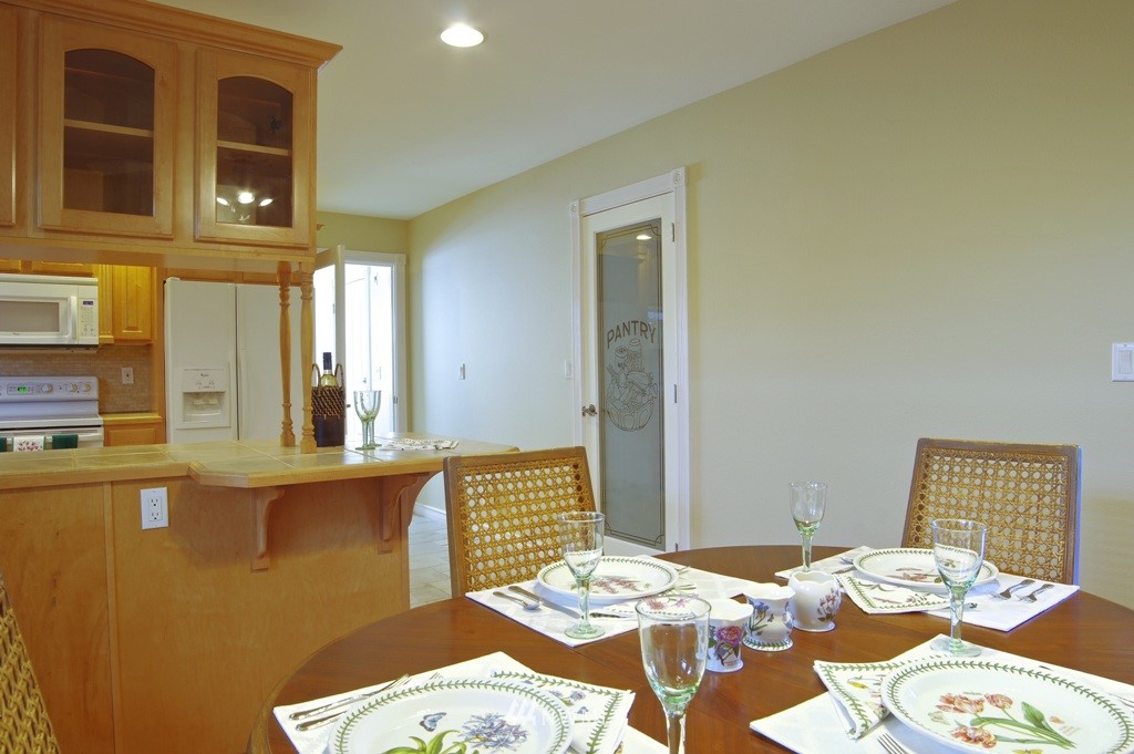 8208 Quinault Road Blaine, WA 98230 - Photo 5 of 25 Gallery Image 5