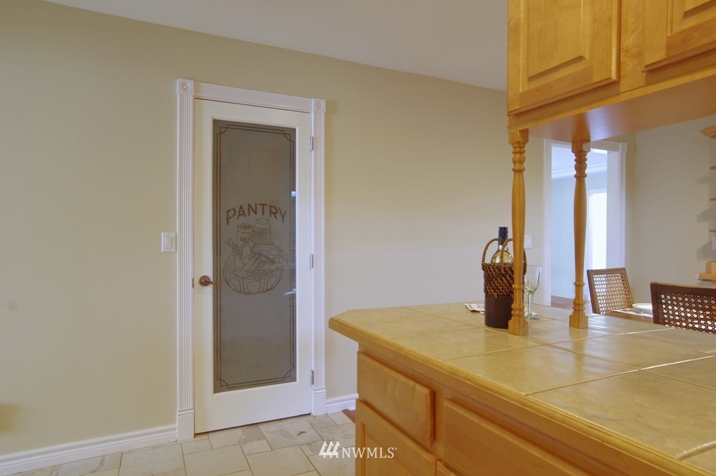 8208 Quinault Road Blaine, WA 98230 - Photo 6 of 25 Gallery Image 6