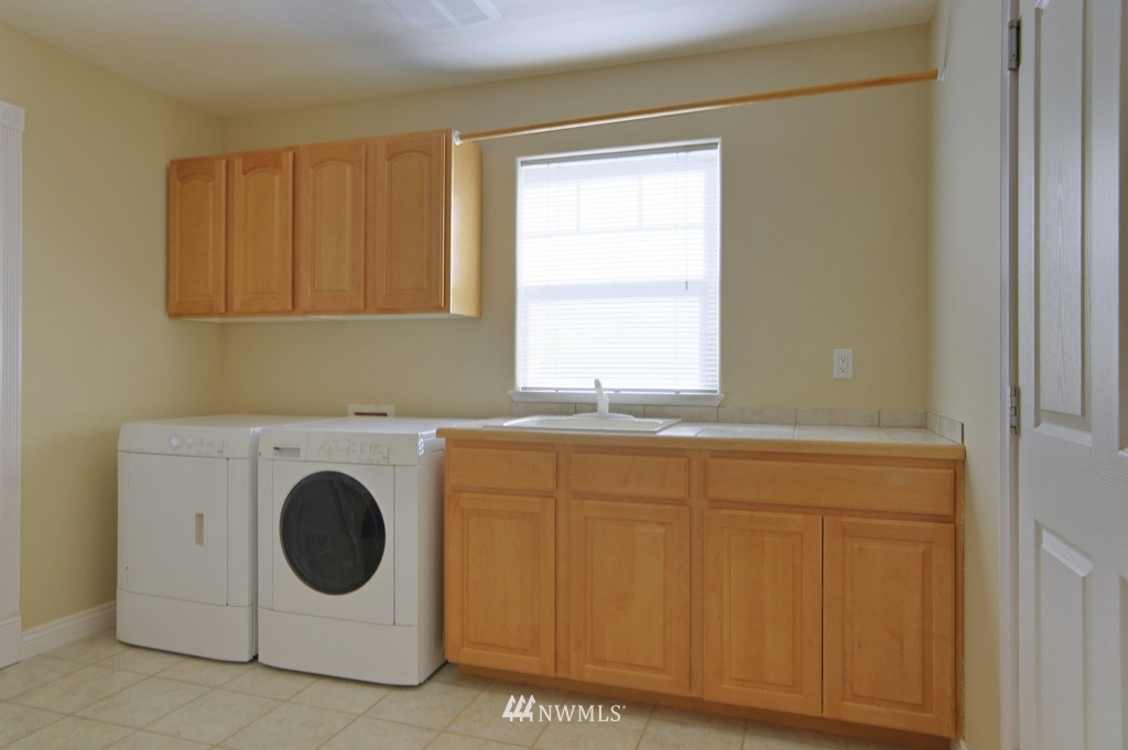 8208 Quinault Road Blaine, WA 98230 - Photo 10 of 25 Gallery Image 10