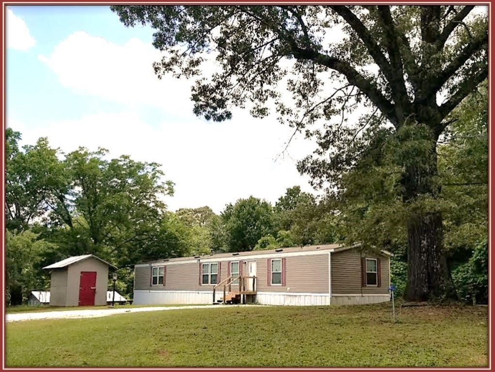 199 Tamassee Knob Road Tamassee, SC 29686 - Photo 1 of 17 Gallery Image 1