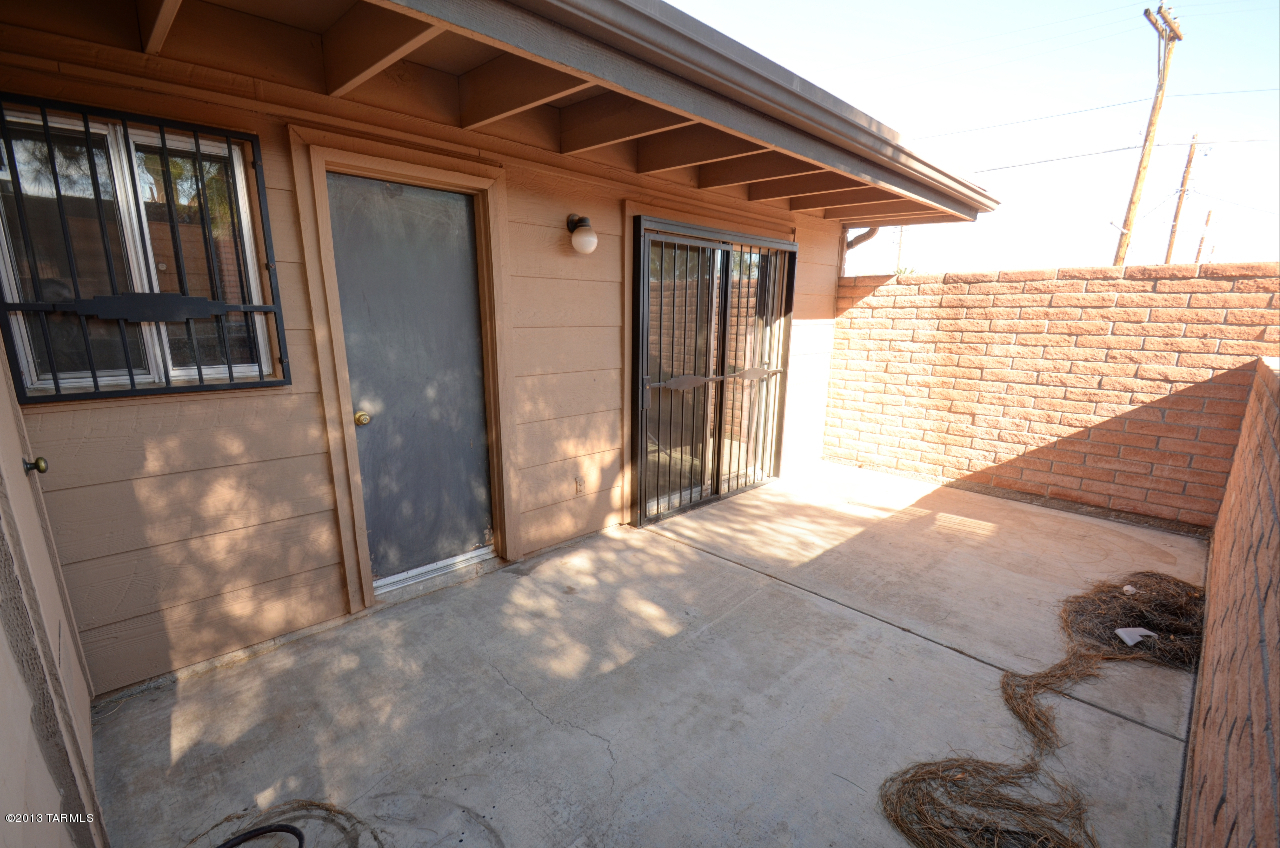 4318 East Fort Lowell Road Tucson, AZ 85712 - Photo 13 of 16 Gallery Image 13