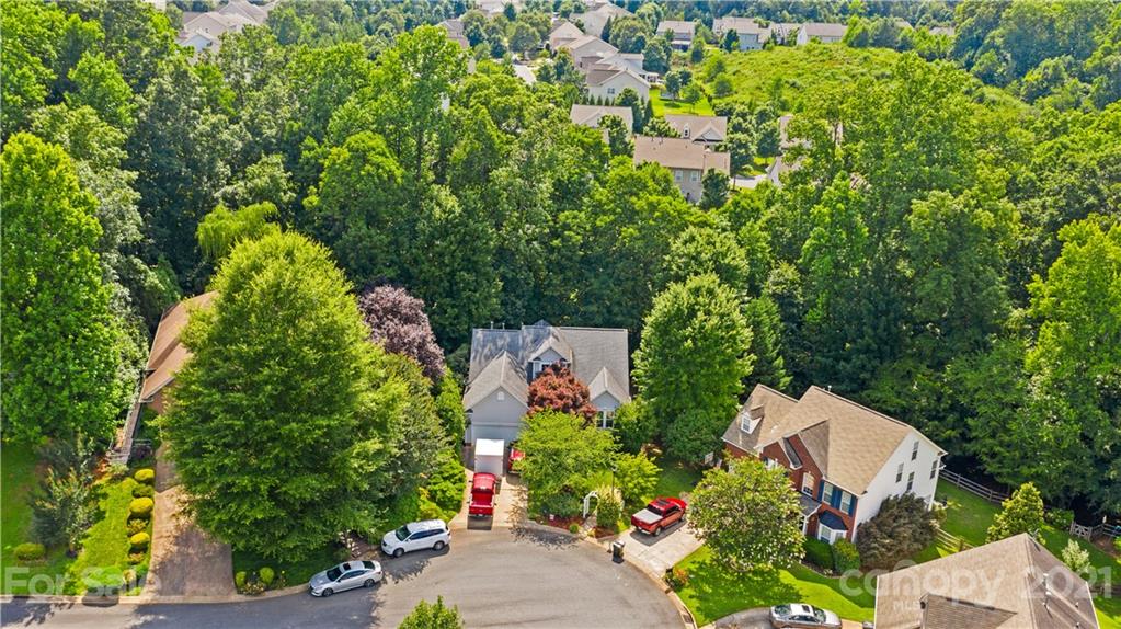 1606 Spandril Lane Fort Mill, SC 29708 - Photo 8 of 34 Gallery Image 8