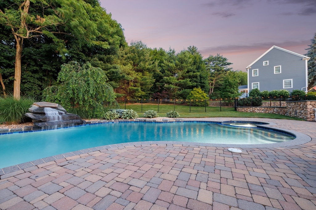 241 Ridge Street Winchester, MA 01890 - Photo 31 of 39