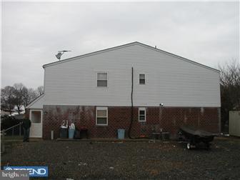2839 Saxton Road Philadelphia, PA 19114 - Photo 3 of 8 Exterior Side