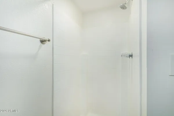 $1,695 | 1905 East University Drive, Unit 117, Tempe, AZ 85288