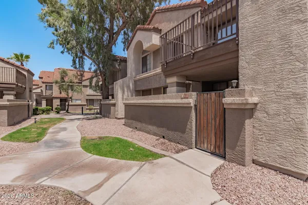 $1,695 | 1905 East University Drive, Unit 117, Tempe, AZ 85288