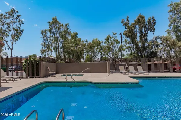 $1,695 | 1905 East University Drive, Unit 117, Tempe, AZ 85288