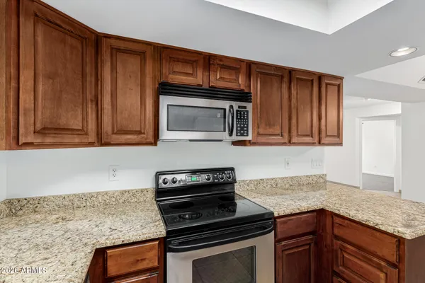 $1,750 | 1905 East University Drive, Unit 117, Tempe, AZ 85288