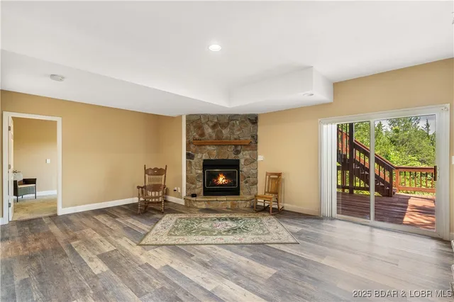 $525,000 | 216 Weiskopf Way, Camdenton, MO 65020