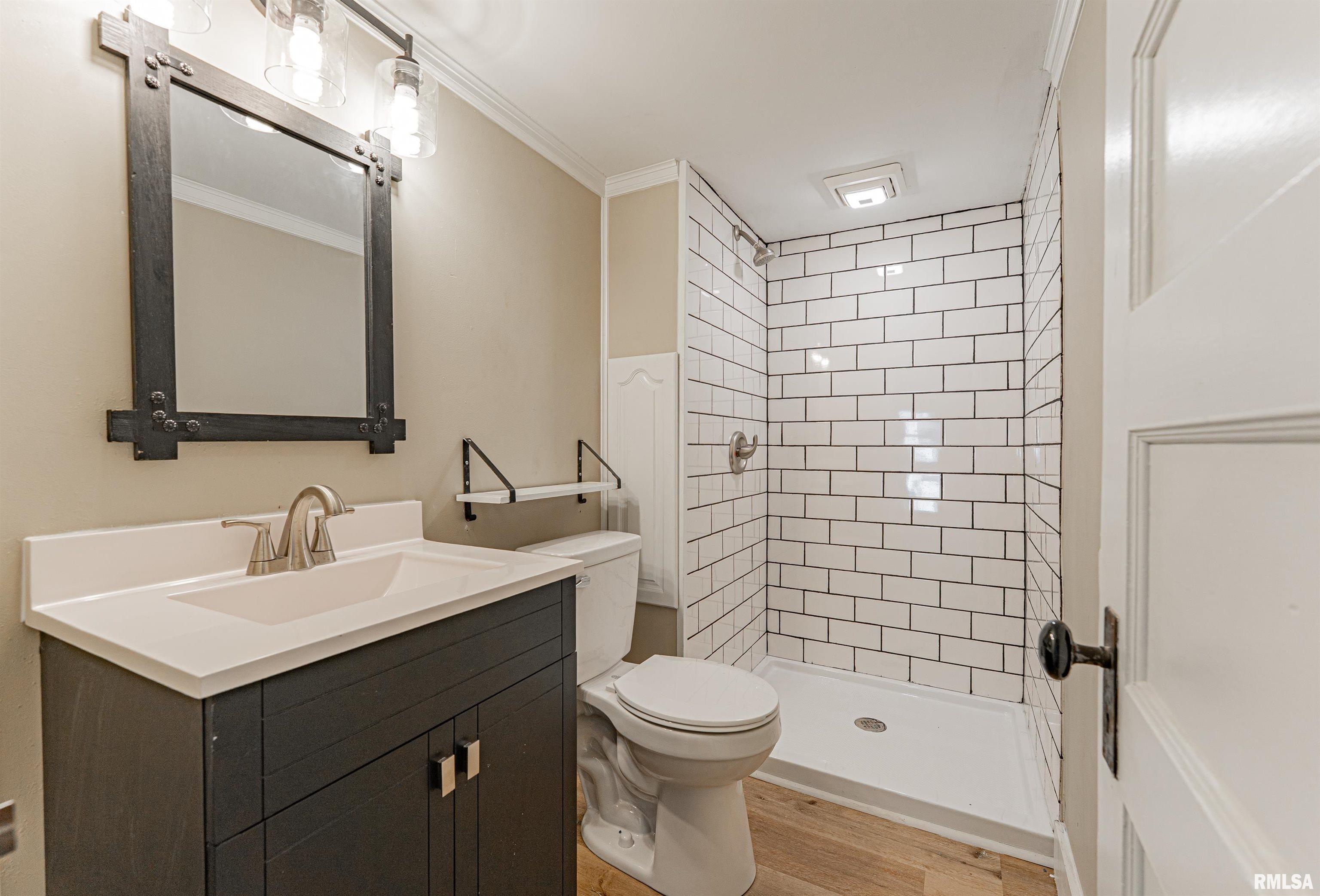 929 Decatur Street Lincoln, IL 62656 - Photo 22 of 28
