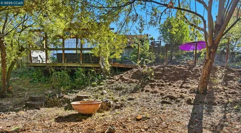 $1,375,000 | 92-92 Gaywood Place, Moraga, CA 94556