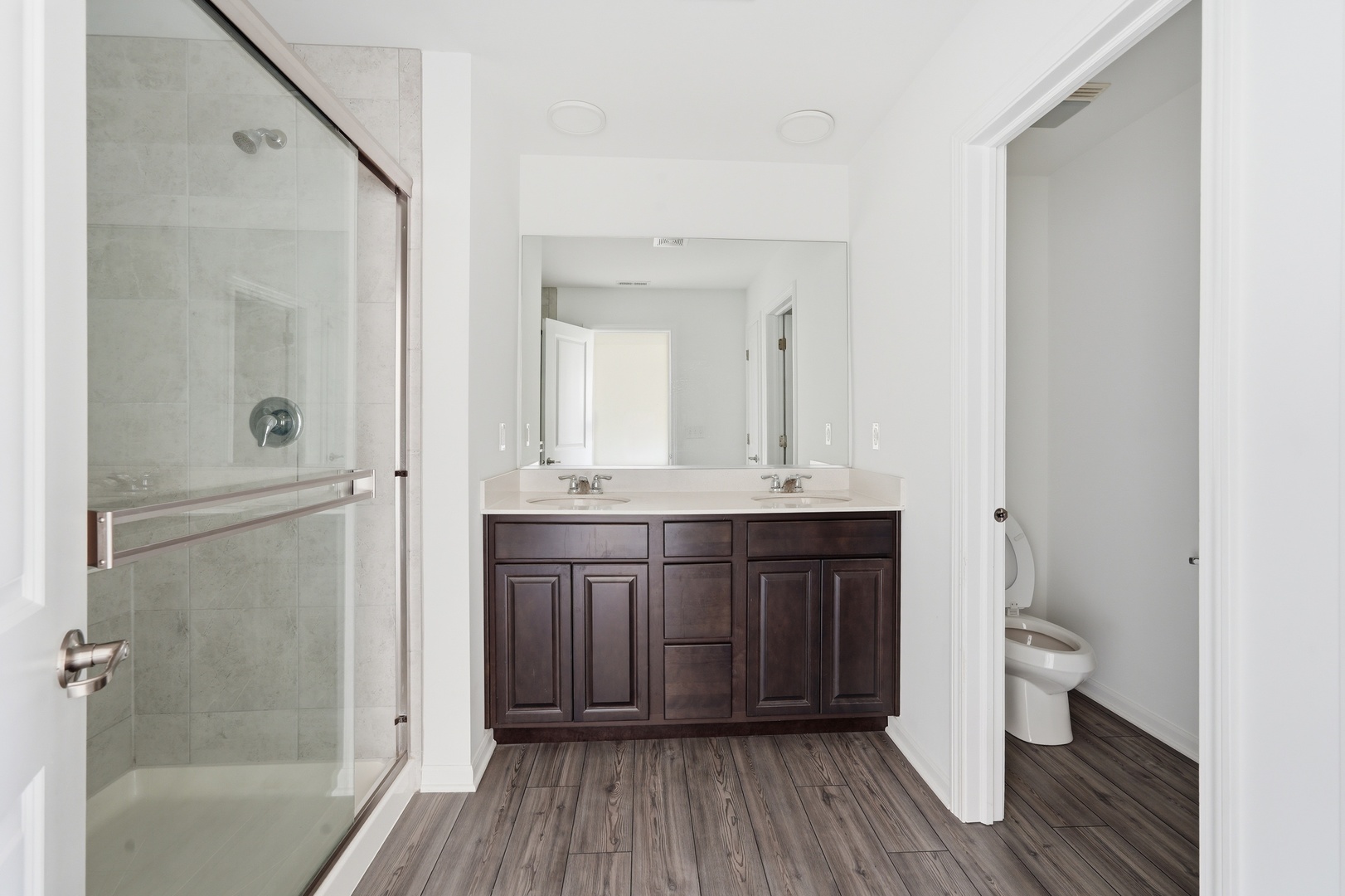 1039 Atterberg Road South Elgin, IL 60177 - Photo 11 of 35 Gallery Image 11
