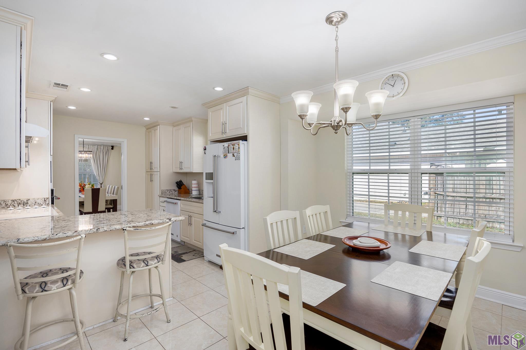 7463 Proxie Drive Baton Rouge, LA 70817 - Photo 11 of 24 Breakfastroom