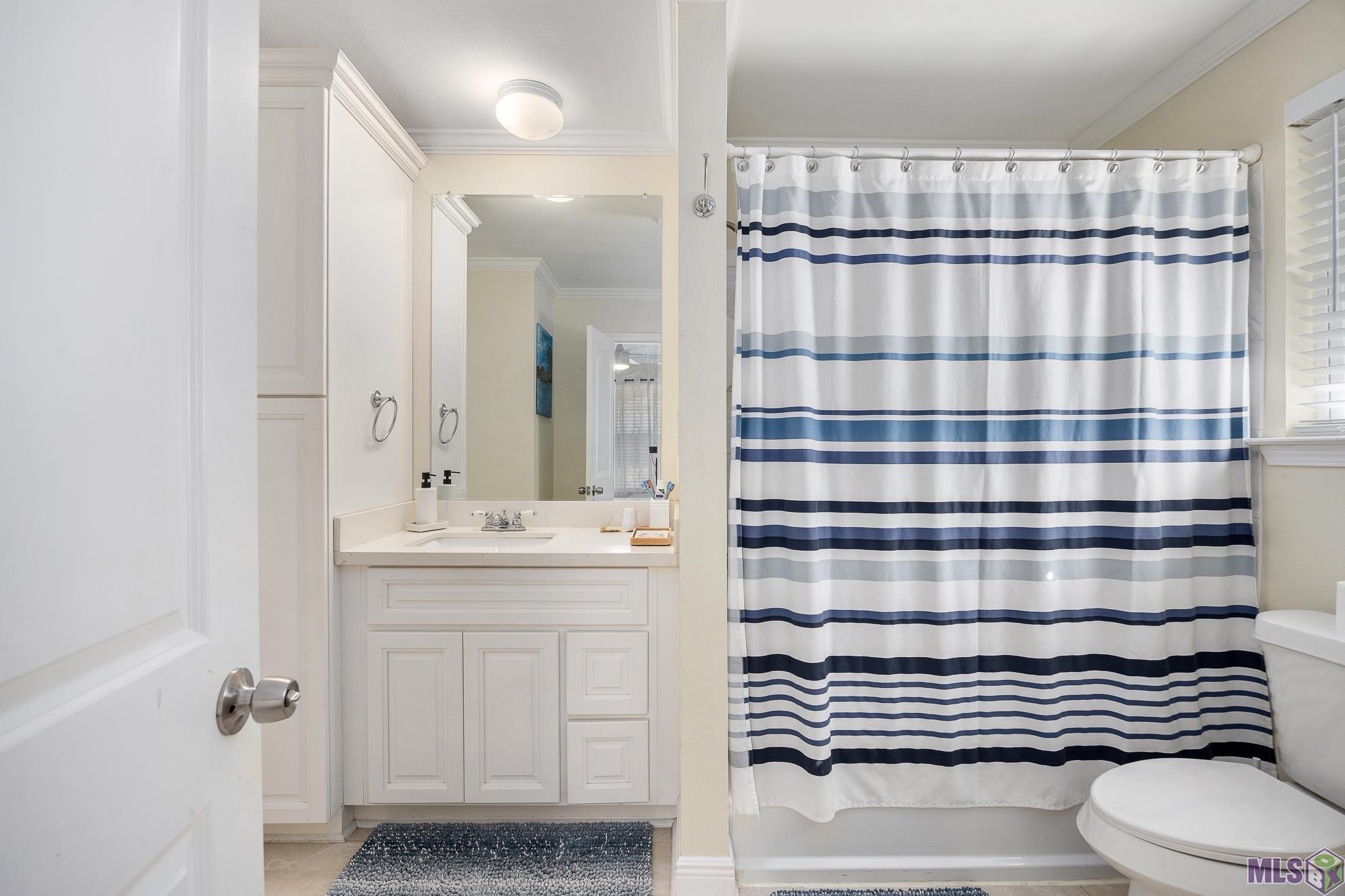 7463 Proxie Drive Baton Rouge, LA 70817 - Photo 19 of 24 Bathroom 3