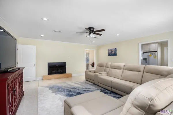 $265,000 | 7463 Proxie Drive, Baton Rouge, LA 70817