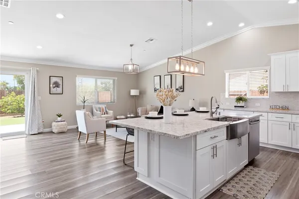 $695,000 | 3118 Mendoza Way, Riverside, CA 92504