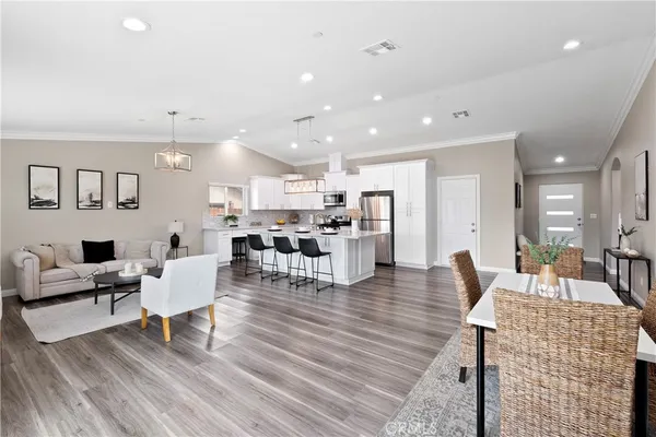 $695,000 | 3118 Mendoza Way, Riverside, CA 92504