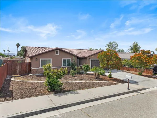 $695,000 | 3118 Mendoza Way, Riverside, CA 92504