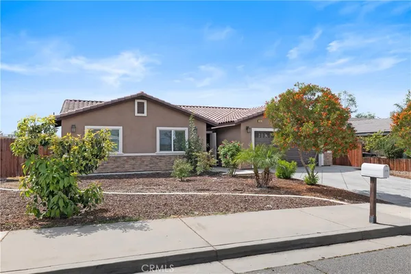$695,000 | 3118 Mendoza Way, Riverside, CA 92504