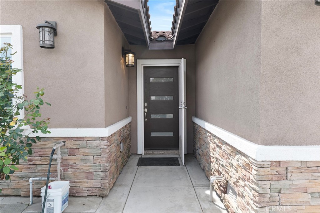 3118 Mendoza Way Riverside, CA 92504 - Photo 8 of 53