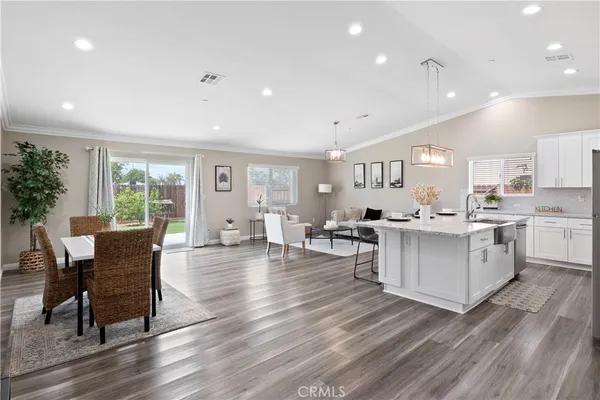 $695,000 | 3118 Mendoza Way, Riverside, CA 92504