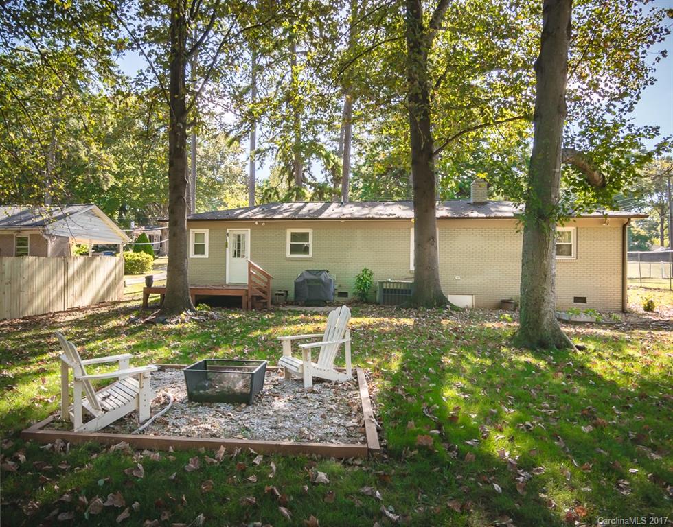 2051 Eaton Road Charlotte, NC 28205 - Photo 20 of 22 Gallery Image 20