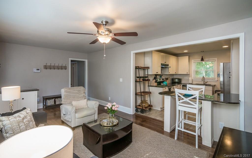 2051 Eaton Road Charlotte, NC 28205 - Photo 6 of 22 Gallery Image 6