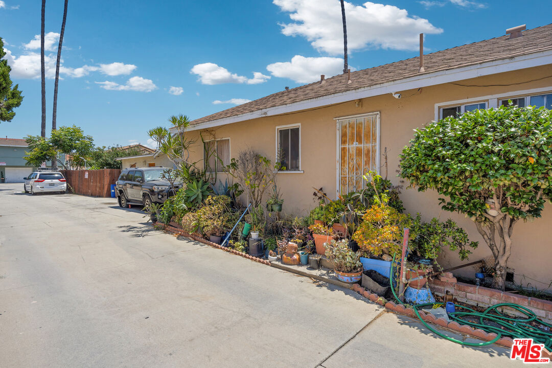 5234 Peck Road El Monte, CA 91732 - Photo 5 of 40