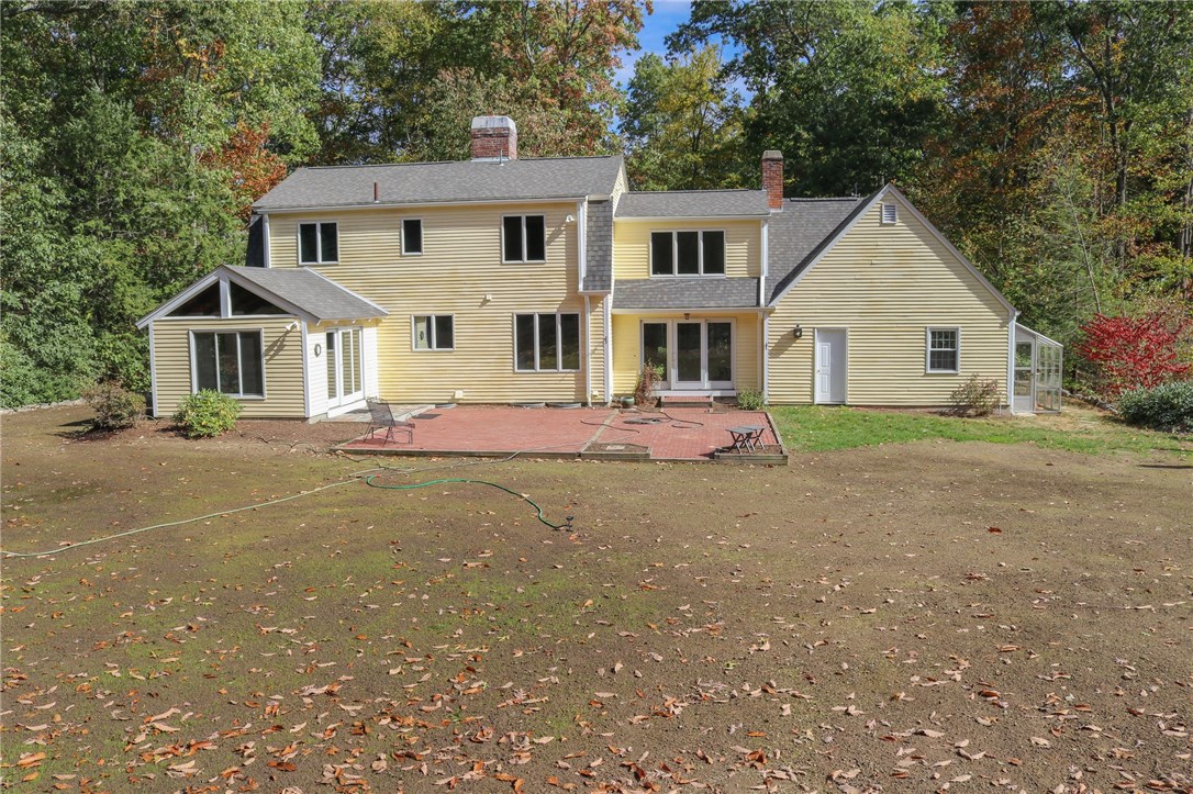76 Little Pond County Road Cumberland, RI 02864 - Photo 4 of 50