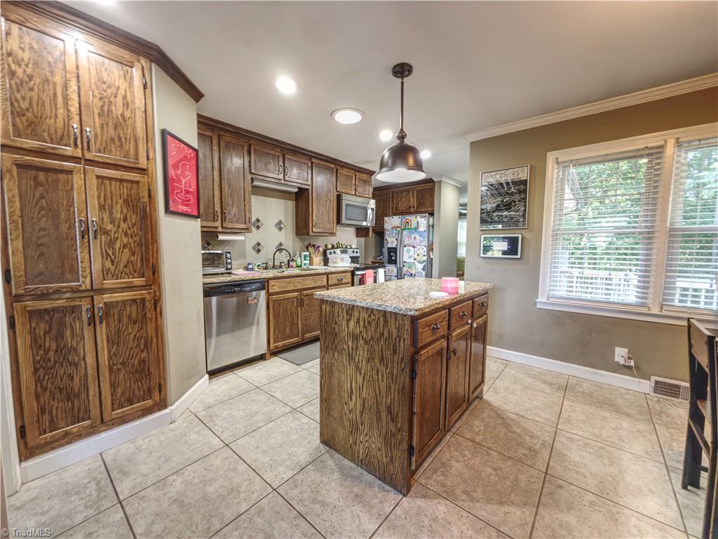 488 Shoals Road Pinnacle, NC 27043 - Photo 6 of 27