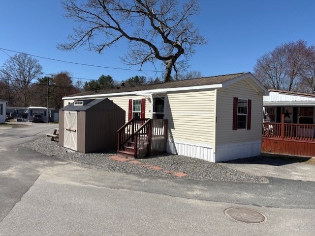 557 Southwest Cutoff, Unit 32 Worcester, MA 01607 - Photo 1 of 11 Gallery Image 1