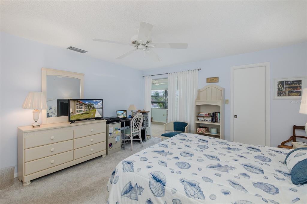 4660 Marine Parkway, Unit 303 New Port Richey, FL 34652 - Photo 27 of 49