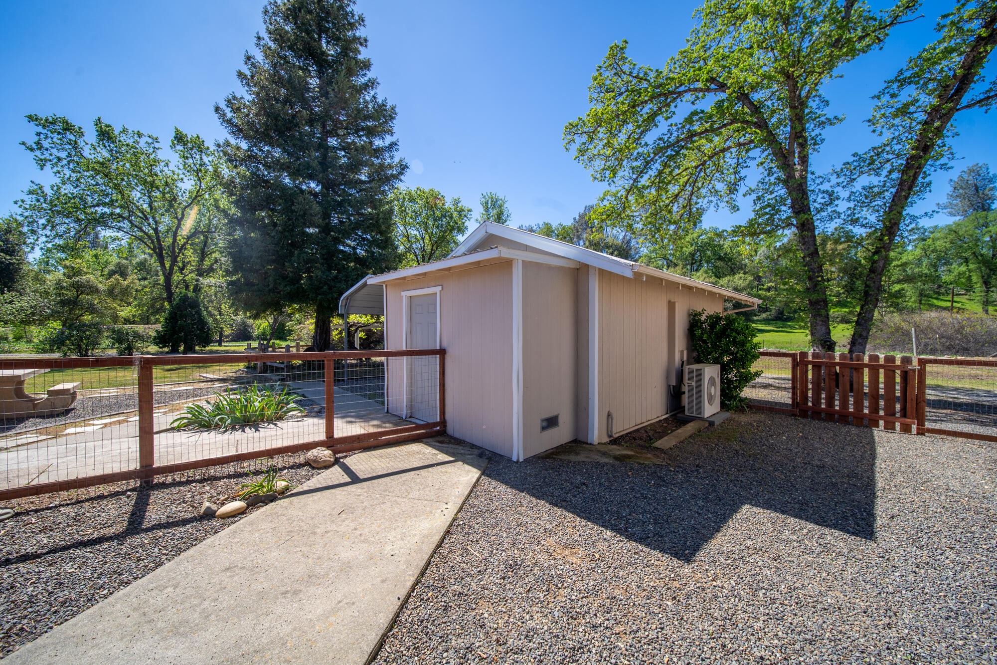 21334 Dersch Road Anderson, CA 96007 - Photo 36 of 63 21334 Dersch Rd - Exterior -21