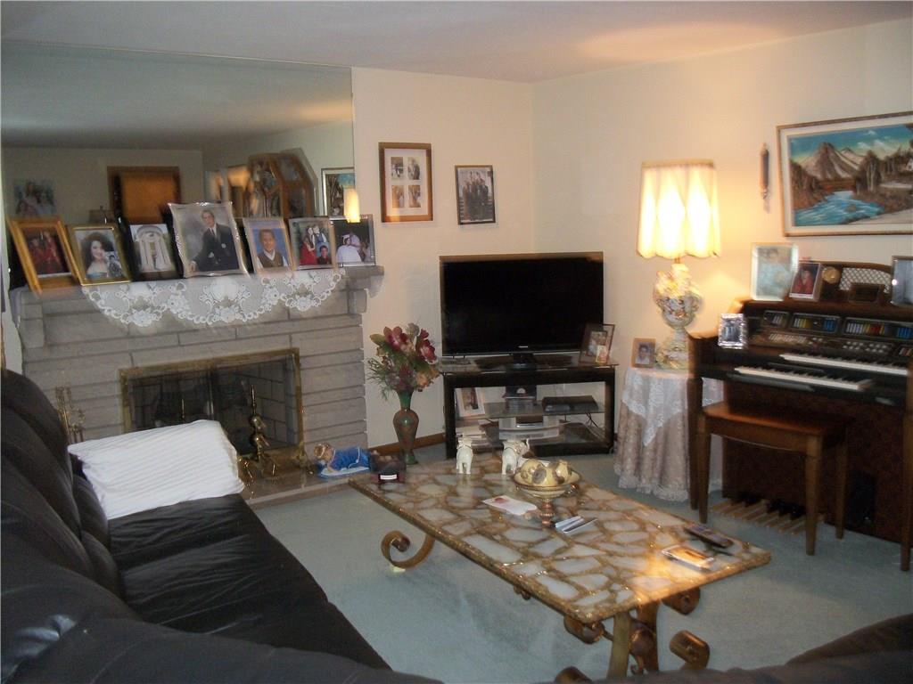 5005 Brownsville Road Pittsburgh, PA 15236 - Photo 3 of 10